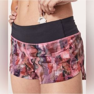Lululemon Speed Up Shorts 2.5" Sz 10